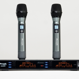 Micro không dây DB 650 pro